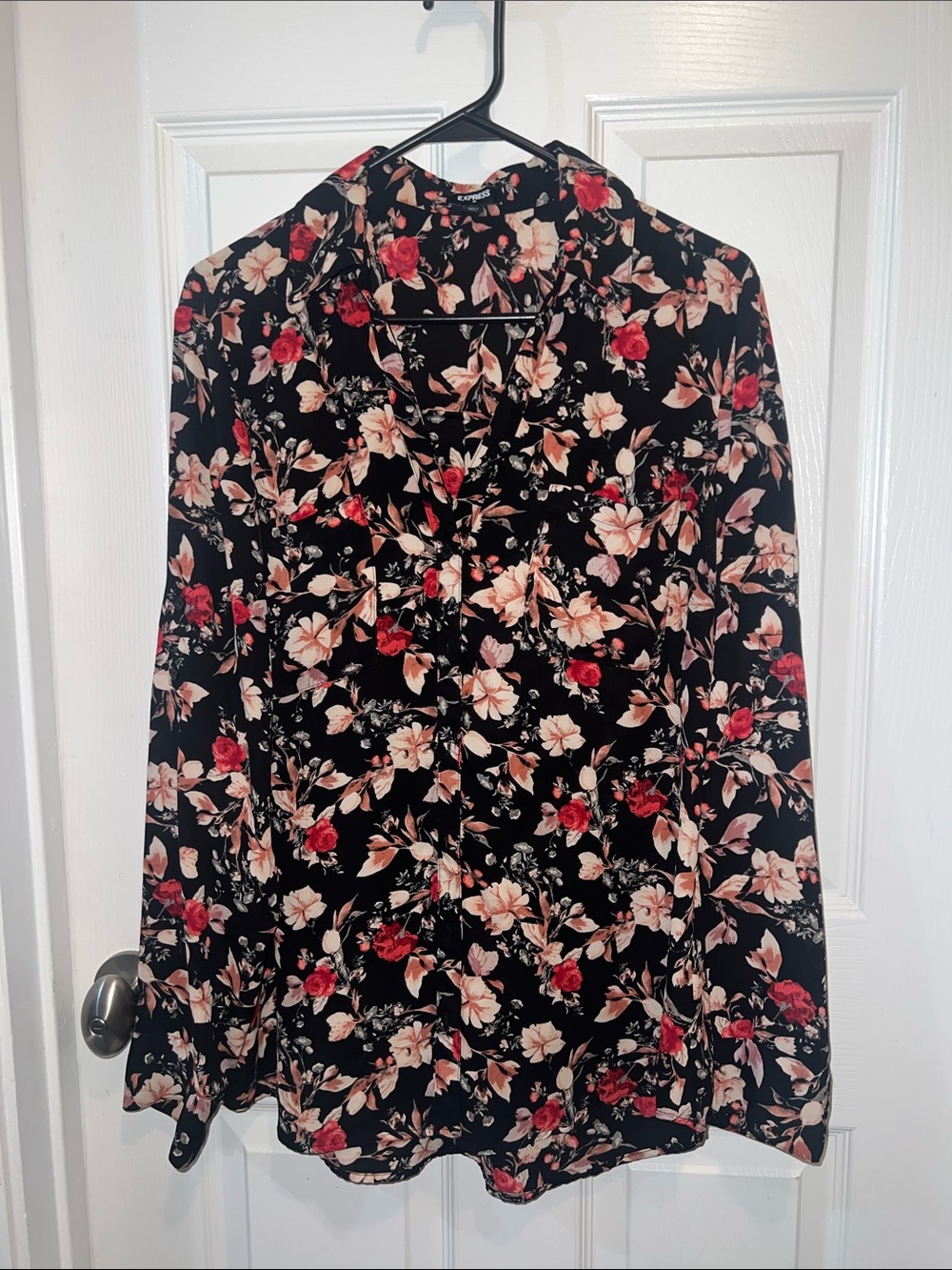 Express Portofino Black Floral Button-Up Blouse with Red & Cream Blooms